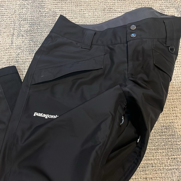 Women’s Patagonia Snow Pants, Small - Picture 10 of 12